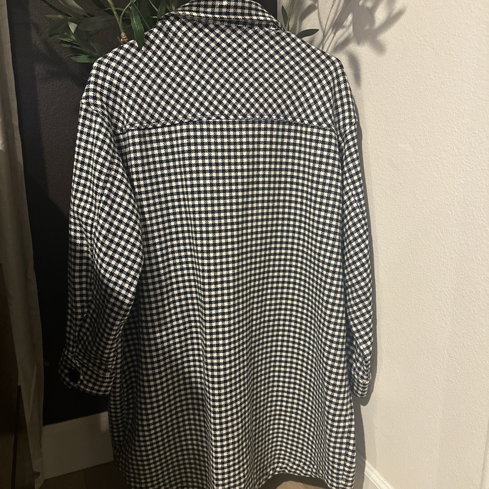 Zara Shacket - Picture 4 of 4